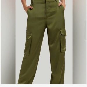 NWT Good American satin cargo pants